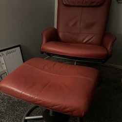 Vintage Red Leather IKEA Stressless Swivel Chair with Ottoman