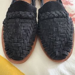 New Black Suade Huaraches Size 8 Woman