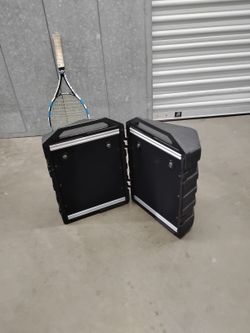 Mini Monitors. (PEAVY).     10" Woofer 4"Tweeter  Used 3 ,Times