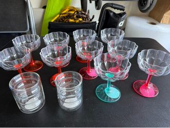 Gelatin cups