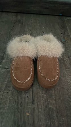 Comfortable UGG slippers