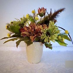 Silk Floral Arrangement 