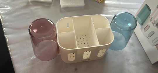Toothbrush Holder