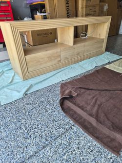 Tv console