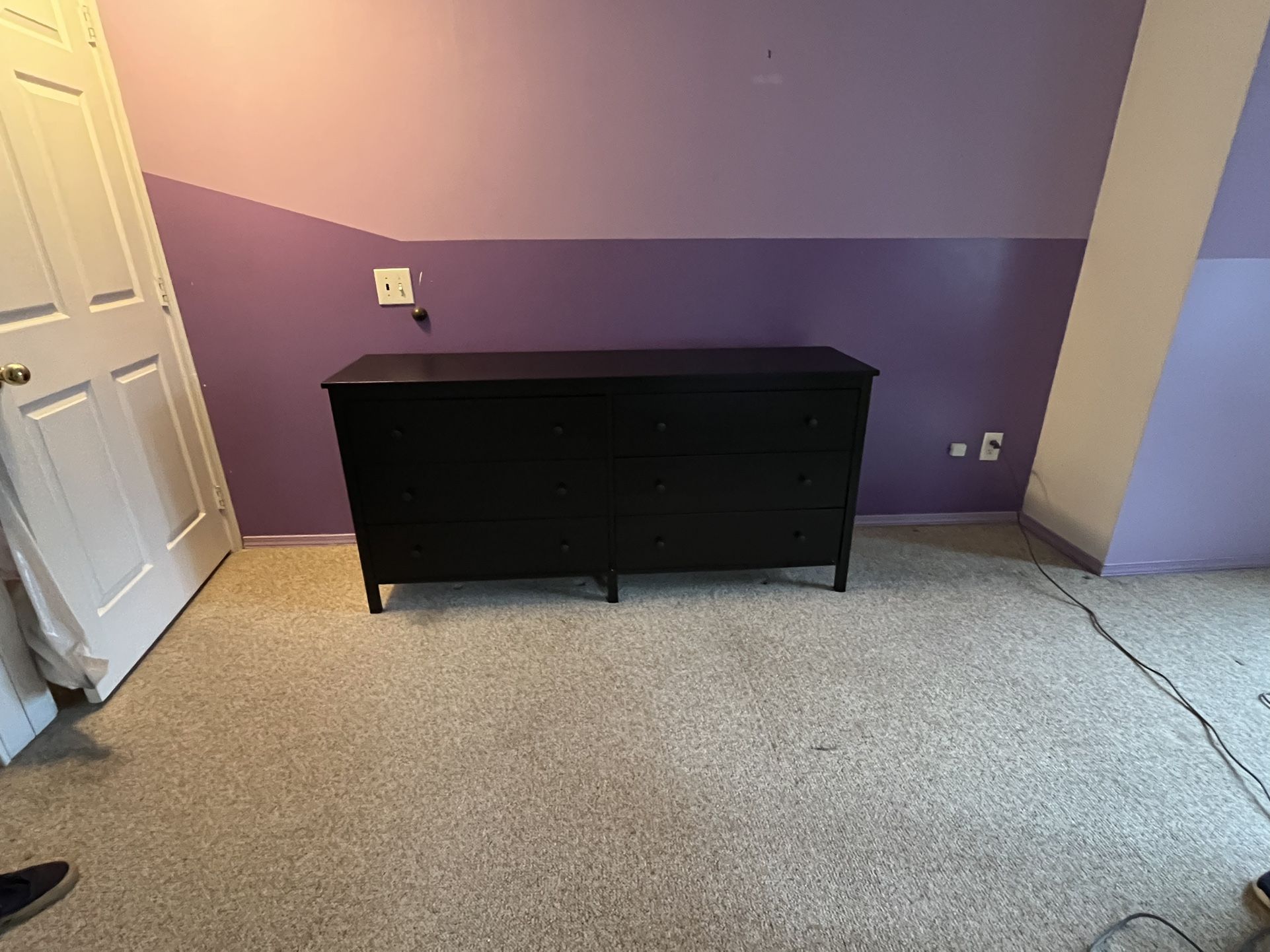 IKEA 6 Drawer dresser 