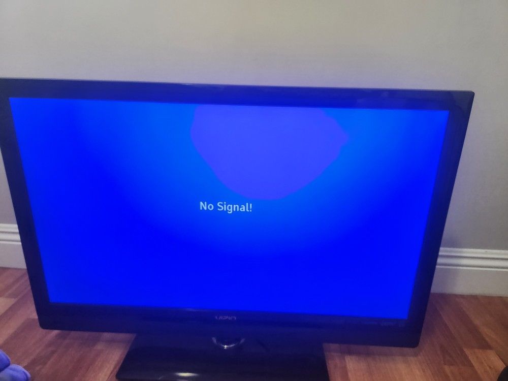 32" Vizio TV
