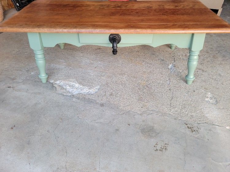 Beautifully refinished 1940s table 
