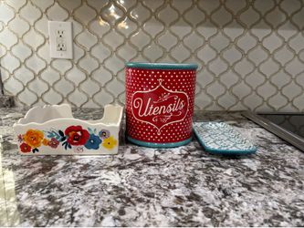 Pioneer Woman 3 piece set