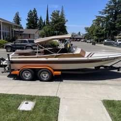 1979 Lavey Craft 21 ft day cruiser