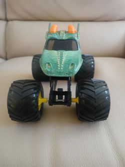 $25 Toy car