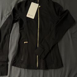 Size 2 Lululemon jacket 