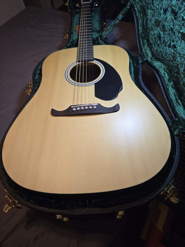 Fender FA-125 Accoustic Guitar