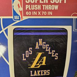 Los Angeles Lakers SUPER Plush 60 X 70 Blanket With Hanger