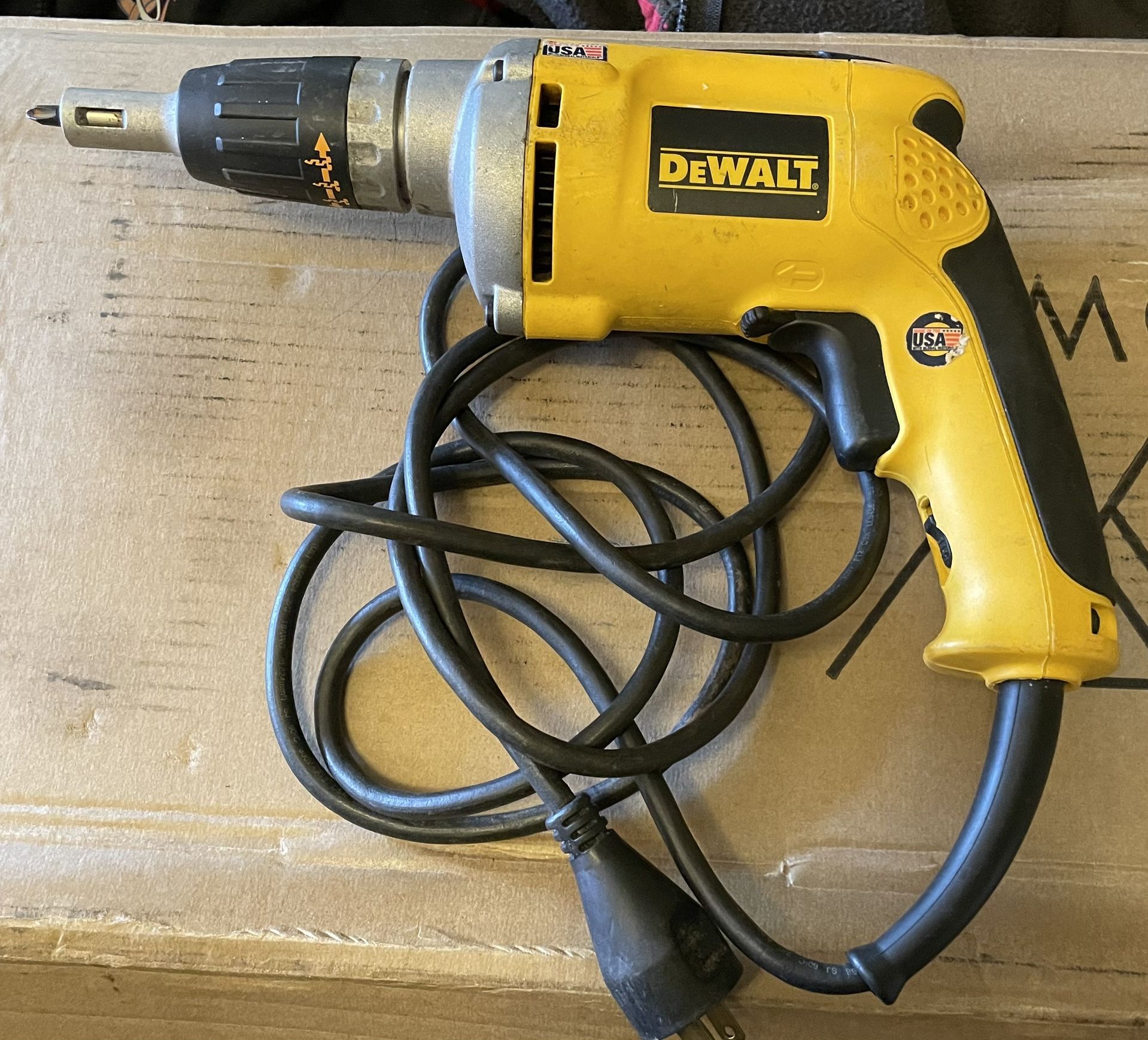 Dewalt Drywall Screw Driver DW272