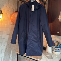 Brand New Lands’ End, Men’s Raincoat With Liner And Removable Hood