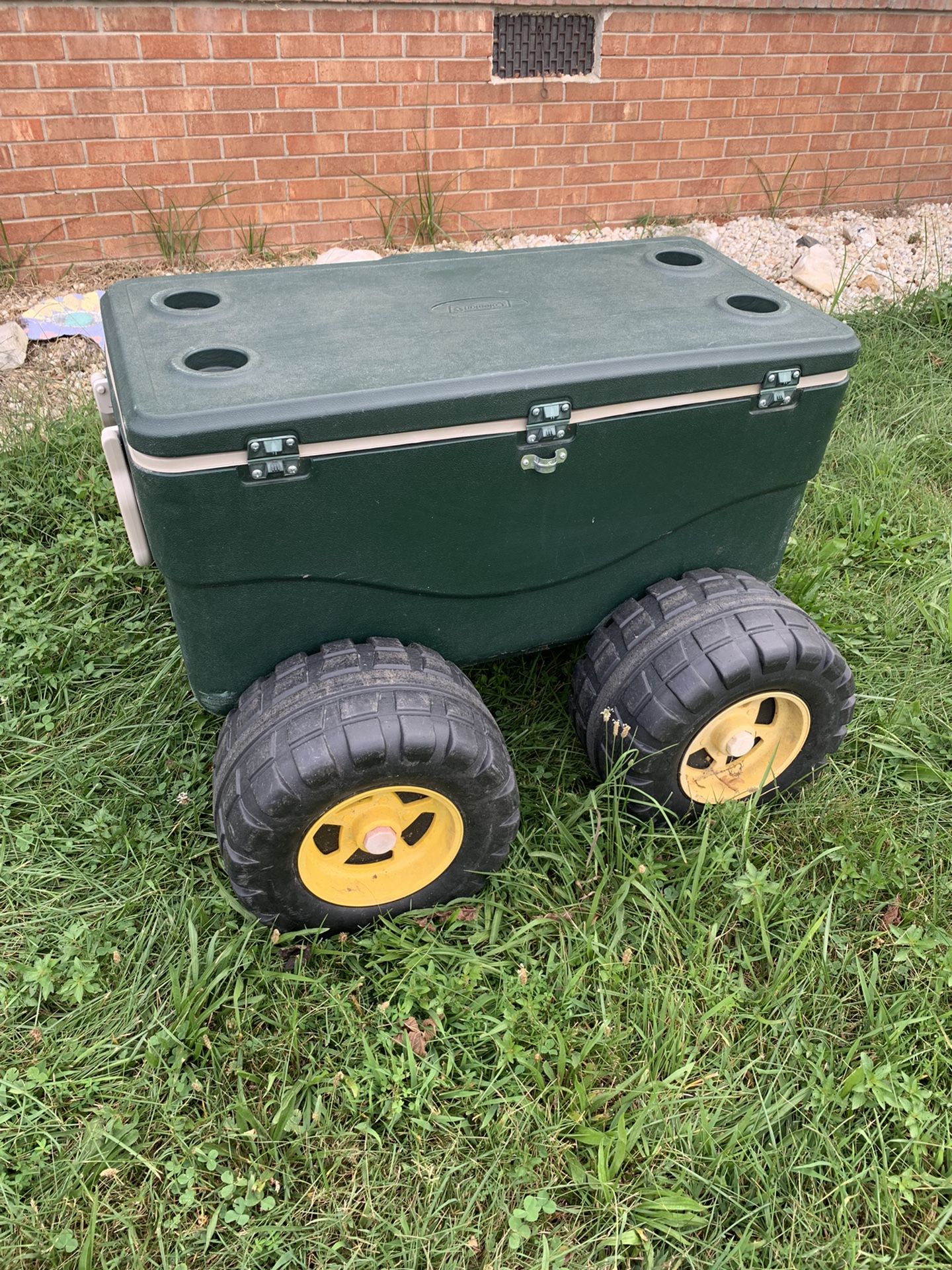 Off Road Coleman cooler 