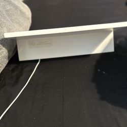 Floating Shelf With Charging Pad 