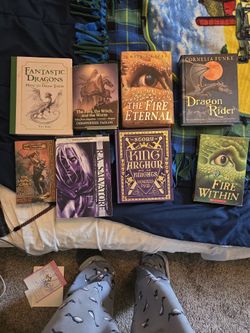 Books - Lot of sci-fi/Fantasy books