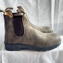 Blundstone dupes- Ladies 10.5 Mens 8