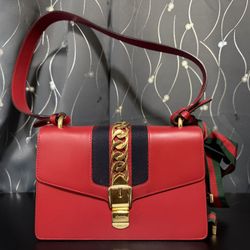 Authentic Gucci Calfskin Leather Slylvie