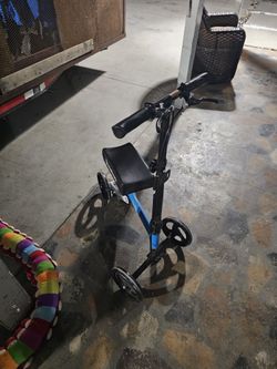Knee Walker
