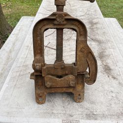 Pipe Vise
