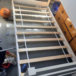 Kids bed, white wood