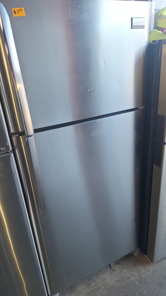 APARTMENT REFRIGERATOR (DELIVERED)