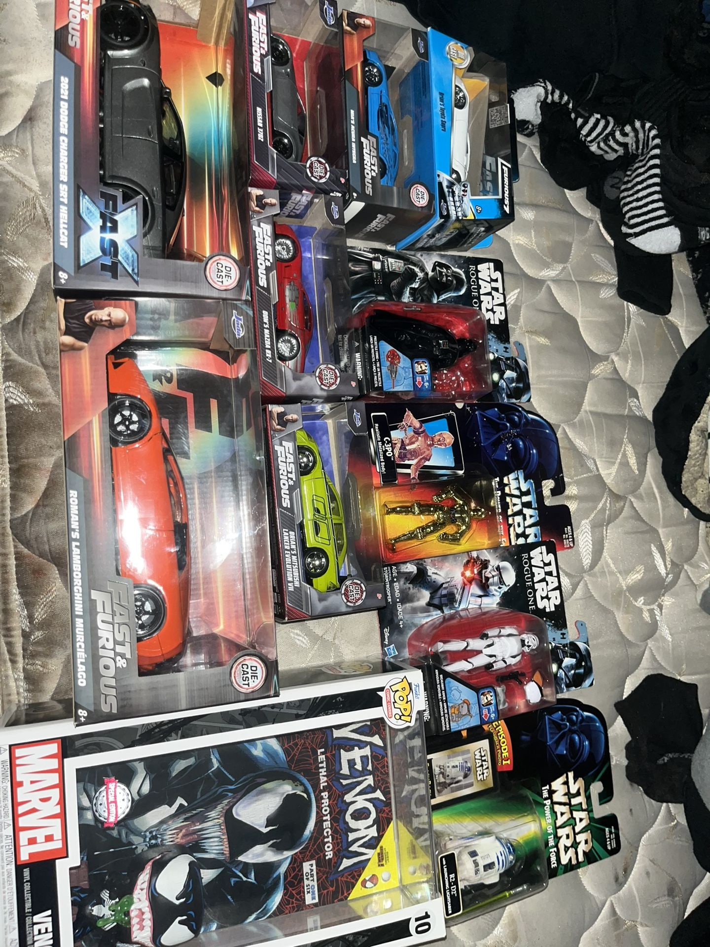 Fast And Furious Cars , Star Wars Character Figures And Venom Funko Pop Figure