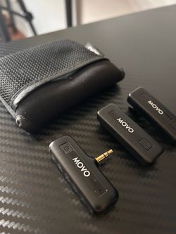 MOVO wireless microphones
