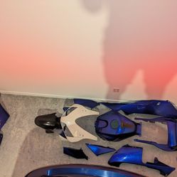 2004 HONDA CBR600RR FAIRING 