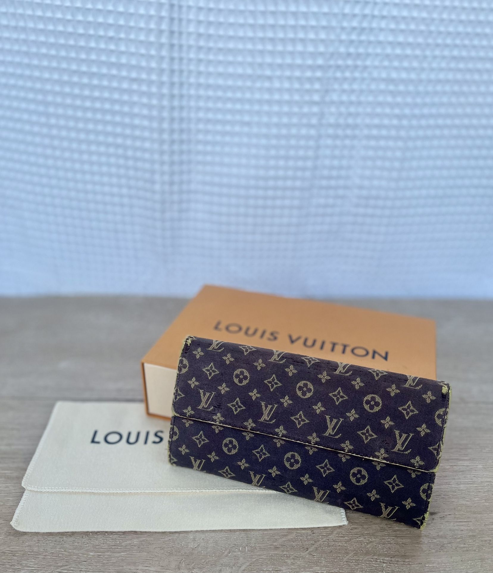 Louis Vuitton brown Sarah denim monogram wallet