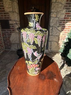 Chinese/Chinoiserie Style Porcelain Floor Vase