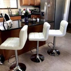 4  brand new white bar stools New in the box 300