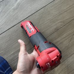 Milwaukee M12 Fuel Multi Tool