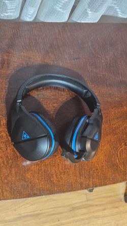 Turtle beach Bluetooth headphones