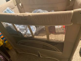 Bedside bassinet