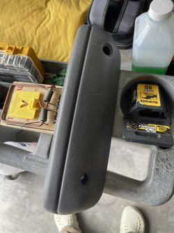 1988 Toyota Pickup Or 4 Runner Arm Rest 