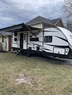 2021 Coleman 2455BH