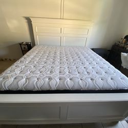 King Bed with Mattress 