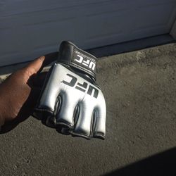 UFC Brand MMA Gloves