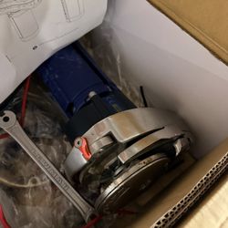 Lewmar V700 Windlass