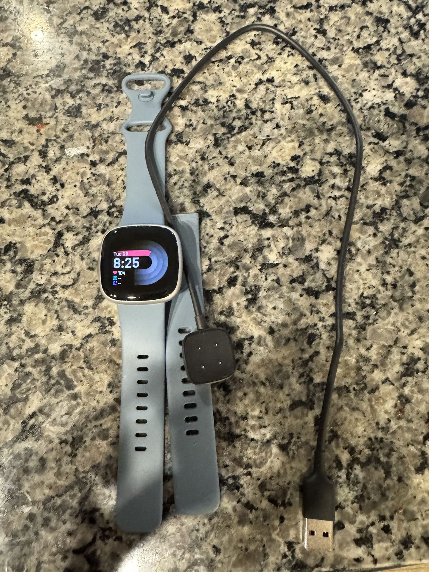 Fitbit Versa 4 Fitness Smartwatch