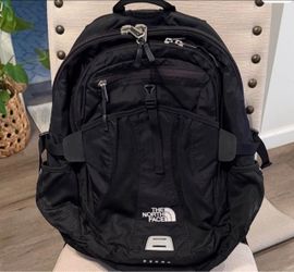 The North Face Recon Backpack Black