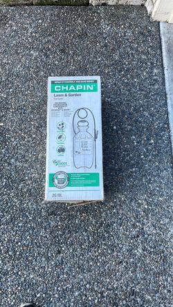 Brand New Chapin 2 Gallon Lawn and Garden Sprayer