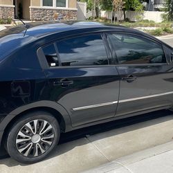 Nissan Sentra 2012 4 Door
