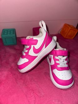 Nike Pink Baby Girl  🎀
