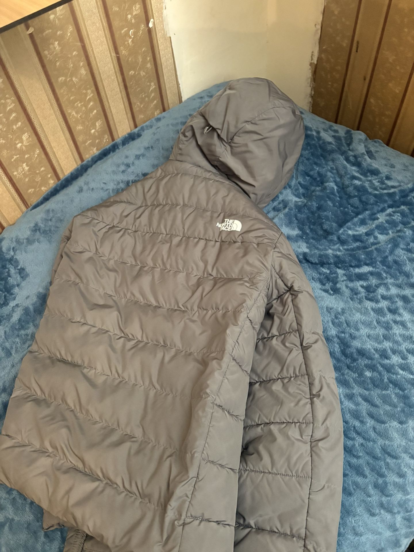 North face Puffer Jacket W Hood