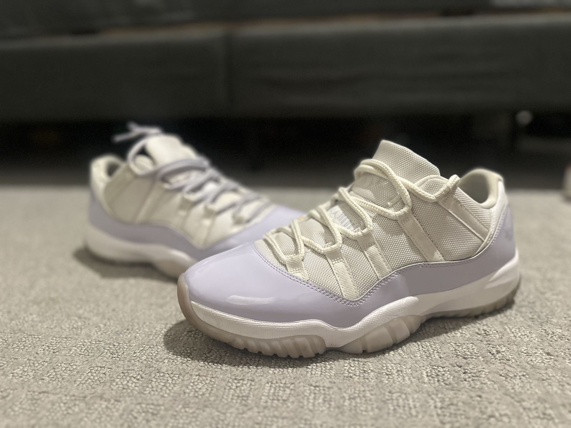 Jordan 11 Low ‘Pure Violet’ 10.5M 12W