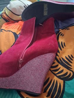Michael antonio High heal boots